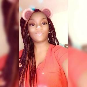 Meet your Posher, Olivia j